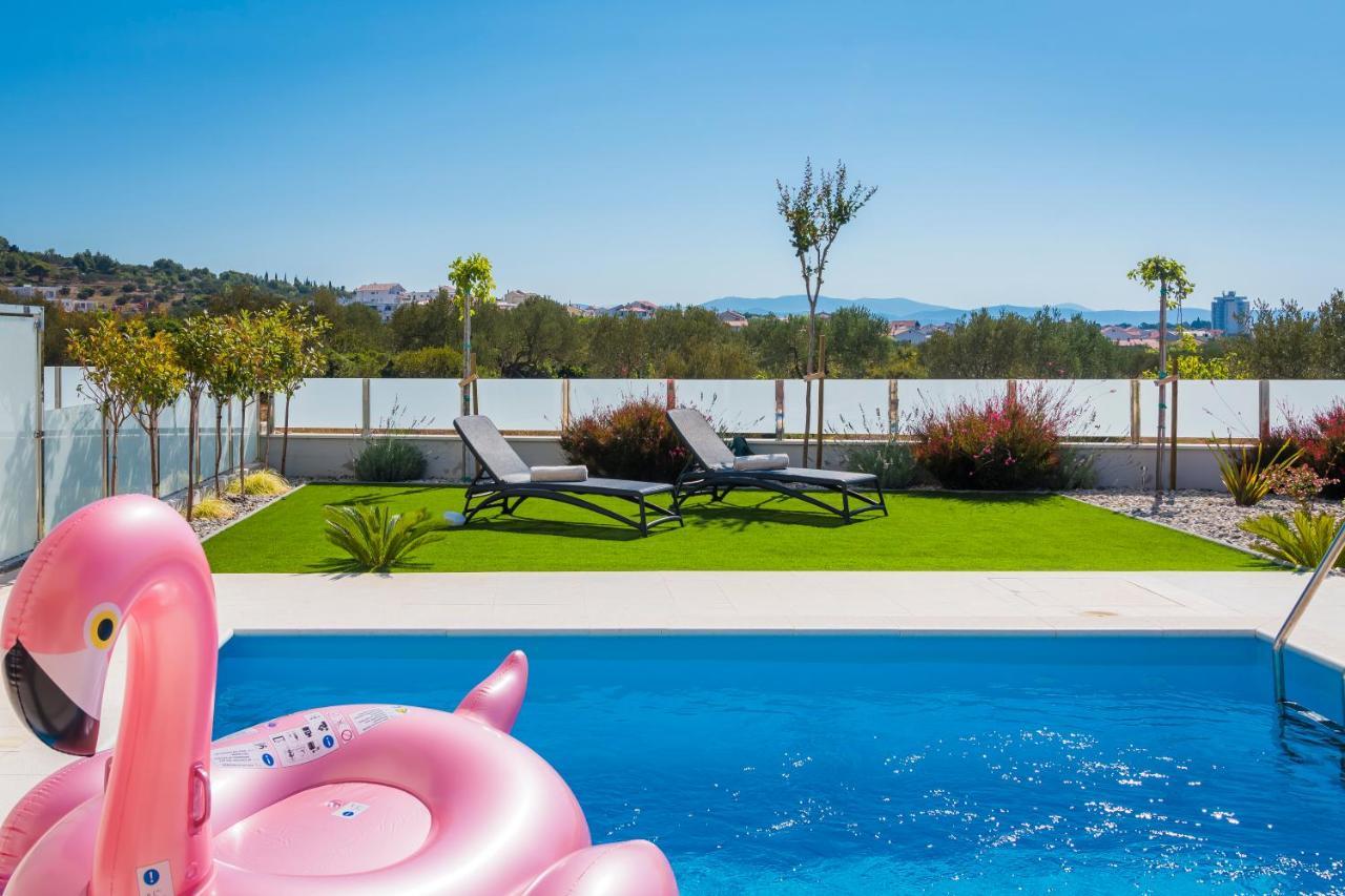 Villa Buzuk Vodice Exterior photo